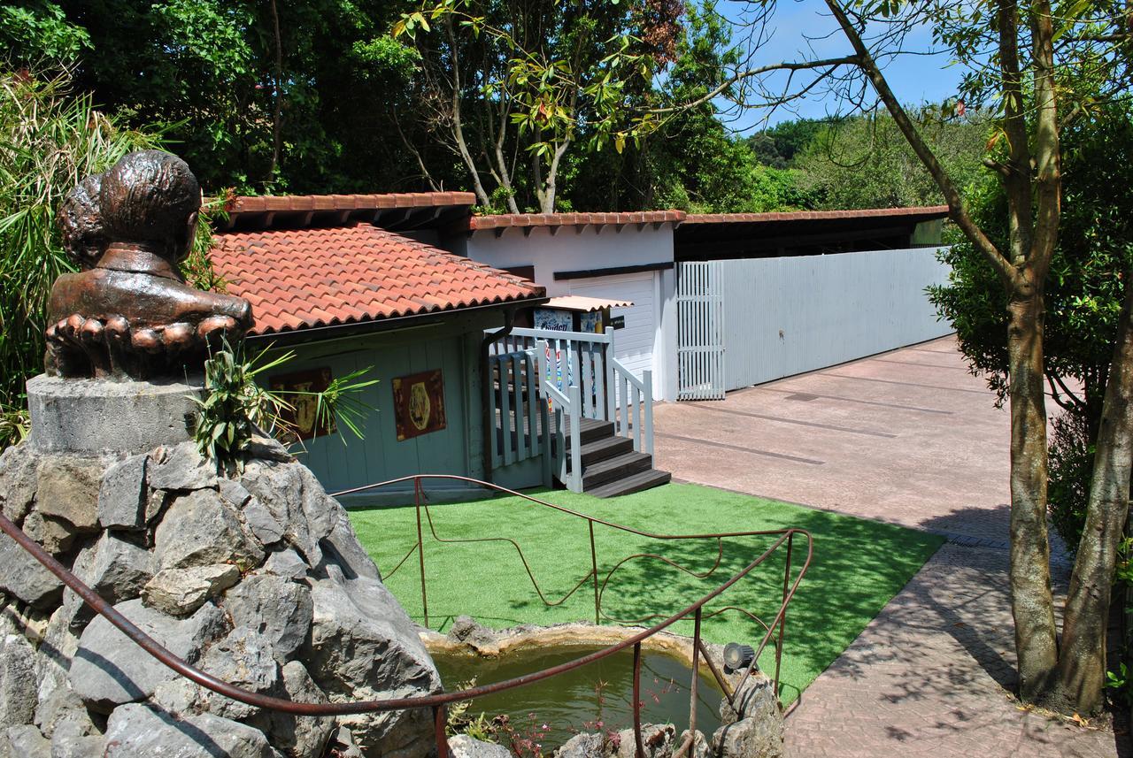 Hospedaje Javier - AlojateIsla Plana エクステリア 写真